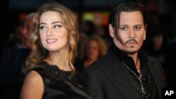 Ông Johnny Depp và bà Amber Heard trước khi ly dị.