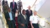 Ministro da Defesa de Angola, Cândido Van-Dúnem, com o general Carter Ham, comandante do Africom, em Luanda. Atrás, entre os dois, o embaixador americano em Luanda, Christopher McMullen