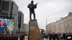 کلاشنیکوف یکی از مشهورترین تفنگ‌ها در جهان است