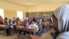 Dans une école à Douentza, Mali, le 27 septembre 2012. 