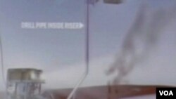 BP Shema postavljanja cijevi kojom se nafta iz pukotine direktno usisava u brod na površini