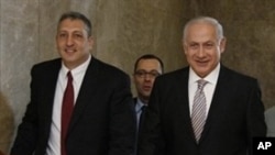 ທ່ານNetanyahu ນາຍົກລັດຖະມຸນຕີອິສະຣະແອລ ກຳລັງໄປຮ່ວມກອງປະຊຸມຄະນະລັດຖະບານຂອງທ່ານ
ວັນທີ 14 ມິຖຸນາ