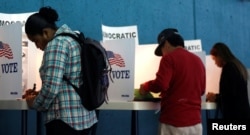 رای دهندگان در کالیفرنیا