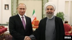 دیدار ولادیمیر پوتین رئیس جمهوری روسیه با حسن روحانی رئیس جمهوری ایران در تهران - ۲ آذر ۱۳۹۴