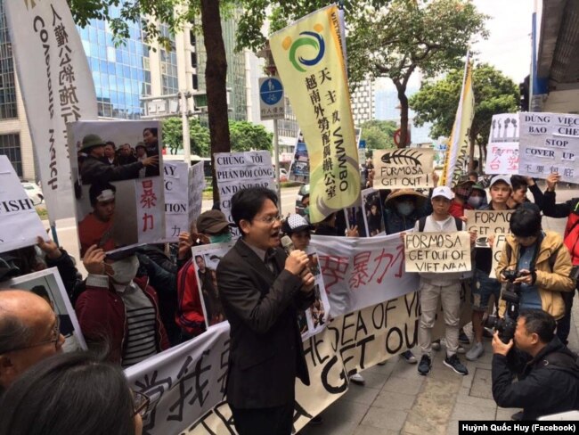 Người Việt ở Đài Loan biểu tình đòi quyền lợi cho nạn nhân Formosa.