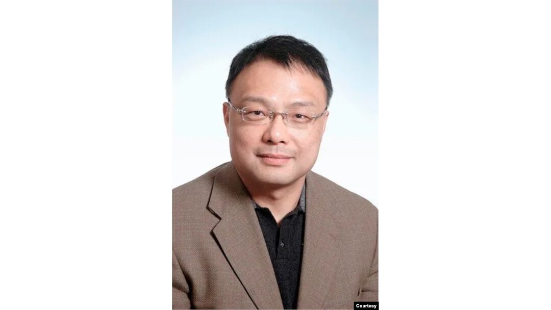 南京大学国际关系学院院长朱锋