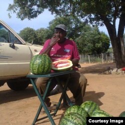 Uyazitika uMnu Moki Ncube