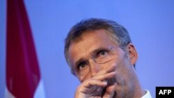 Thủ tướng Na Uy Jens Stoltenberg trong cuộc họp báo ở Oslo, ngày 27/7/2011