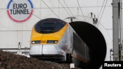 Kereta api cepat dari Inggris ke Perancis “Channel Tunnel” (foto: dok).