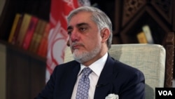 عبدالله عبدالله، رئیس اجراییۀ حکومت افغانستان، چند روز پیش از استفادۀ سیستم بایومتریک در انتخابات خبر داد.