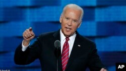 L'ancien vice-président Joe Biden parle lors de la troisième journée de la Convention nationale démocrate à Philadelphie, 27 juillet, 2016. (AP Photo / J. Scott Applewhite)