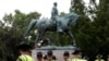 چرا بر سر مجسمه «ژنرال لی» در ویرجینیا اختلاف است