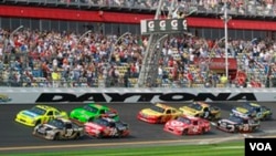 Las 500 millas de Daytona es una de las pruebas más tradicionales del automovilismo de Estados Unidos.