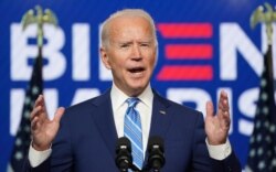 U.S. Democratic presidential nominee and former Vice President Joe Biden speaks about voting results from the 2020 U.S. presidential election during an appearance in Wilmington, Delaware, U.S., November 4, 2020. REUTERS/Kevin Lamarque