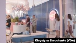 Так виглядав салон до пандемії
