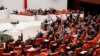 Parlemen Turki Perpanjang Mandat untuk Tentara ke Suriah