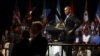 Barack Obama respondendo a uma pergunta da plateia na Cimeira YALI
