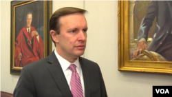 El senador demócrata por Connecticut Chris Murphy expresó preocupación sobre la autoridad nuclear del Presidente de EE.UU.