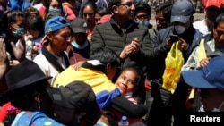 Ecuador campaña de limpieza después de las protestas