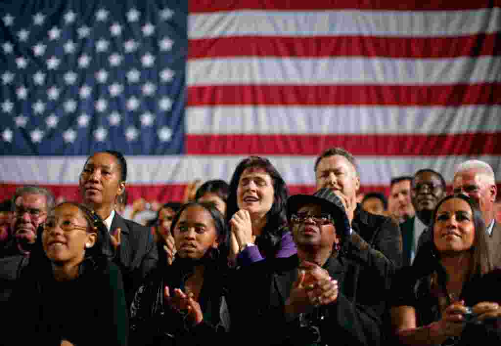 April 21: Supporters listen to U.S. President Barack Obama speak at a fundraiser in Los Angeles, California. (Reuters/Jim Young)