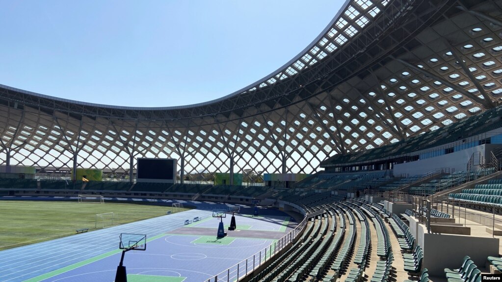中国广东深圳曾经举办2019年WTA巡回赛的深圳湾体育中心内景。（2021年12月2日）(photo:VOA)