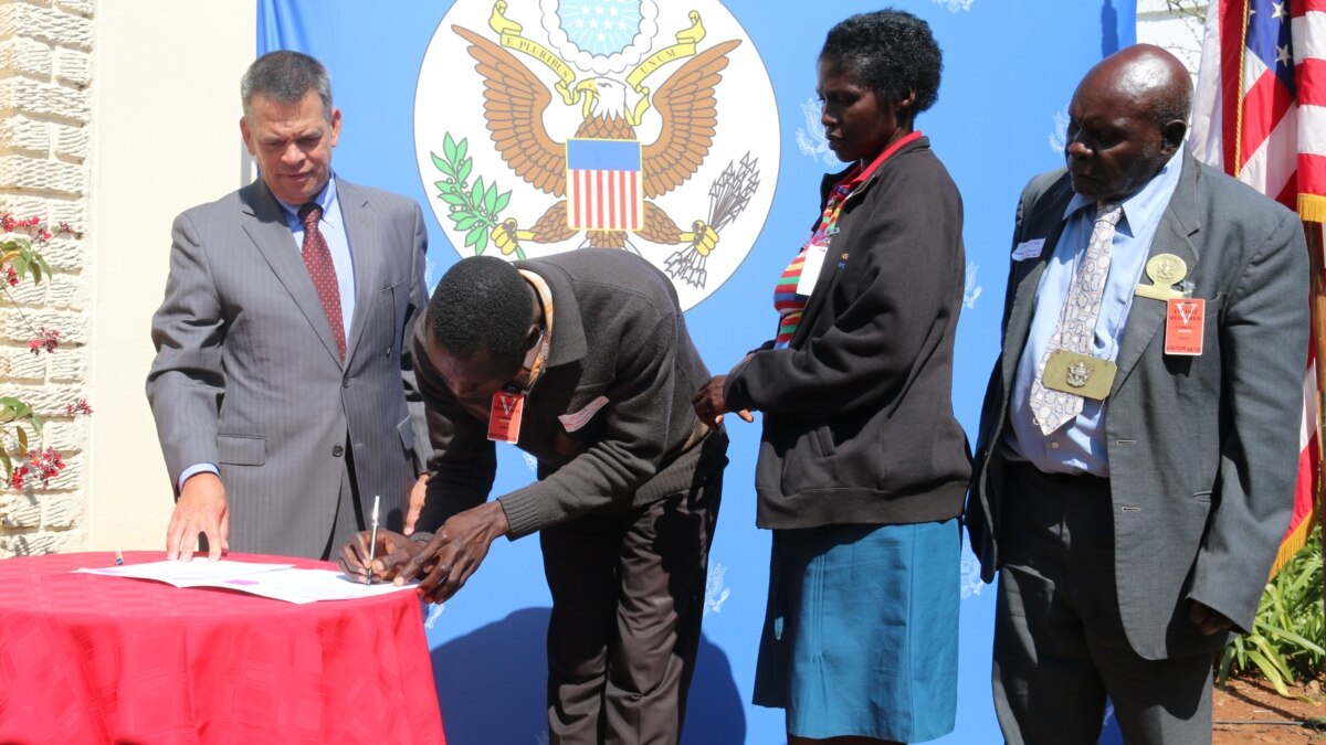 Zimbabwe Charity Groups Receive U.S Grants
