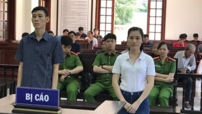 Ông Huỳnh Minh Tâm và bà Huỳnh Thị Tố Nga tại phiên tòa ngày 28/11/2019. Báo Đồng Nai