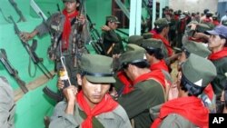 အပစ်အခတ်ရပ်ထားတဲ့ ရှမ်းပြည်တပ်မတော် မြောက်ပိုင်းက တပ်စခန်းကို အစိုးရတပ်တွေက ထပ်ရုပ်ခိုင်းတဲ့အတွက် နှစ်ဘက် စစ်ရေးတင်းမာမူရှိနေ။