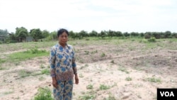 Yim Rom sold a plot of land in July to pay off a debt owed to a microfinance institution, Kampong Thom province, Cambodia, August 28, 2018. (Sun Narin/VOA)