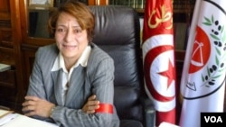 Raoudha Karafi (VOA/H. Ridgwell)