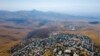 Pemukiman Yahudi Tepi Barat Ma'ale Efrayim di Lembah Jordan, 30 Juni 2020. (AP Photo/Oded Balilty)
