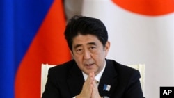 ဂျပန်ဝန်ကြီးချုပ် Shinzo Abe။ (ဧပြီလ ၂၉ ရက်၊ ၂၀၁၃)။