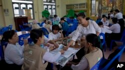 ၂၀၁၄ ျပည္လုံးကြၽတ္သန္းေခါင္စာရင္း ေကာက္ယူခဲ့စဥ္ကမွတ္တမ္းပုံ