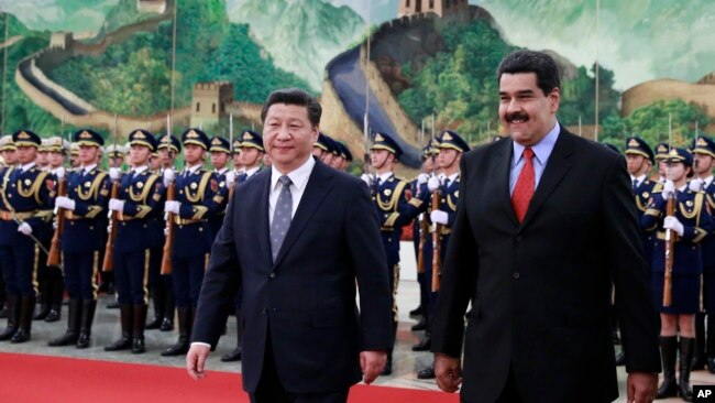 中国国家主席习近平和委内瑞拉总统马杜罗在北京人民大会堂（2015年1月7日）