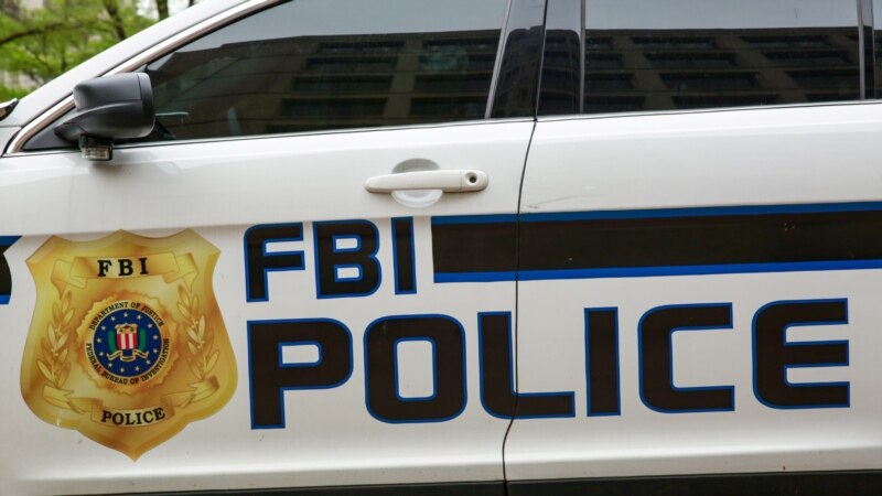 Un homme armé a tenté de pénétrer dans les bureaux du FBI dans l'Ohio