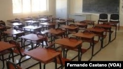 Governo reconhece falta de professores e de salas de aulas