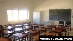 Escola vazia em Kwanza Sul