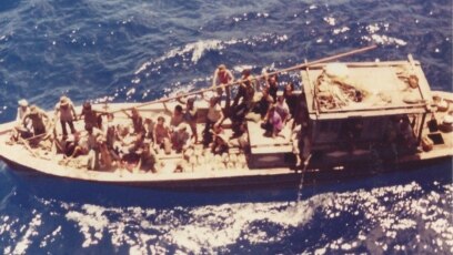 Thuyền 'Thắng Lợi' chở gia đình Lauren Vương và 57 thuyền nhân Việt lênh đênh trên biển trong 10 ngày trước khi được tàu Virgo cứu vào ngày 29/6/1980. Lauren đã mất nhiều thập kỷ để tìm kiếm những người cứu mạng gia đình cô và đưa nó vào cuốn phim tài liệu "Finding Virgo".
