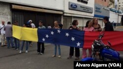 Aksi unjuk rasa di Caracas menuntut pelaksanaan pemilu di Venezuela. (Foto: dok).