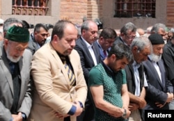 Muharrem Ince, Turkey's main opposition Republican People's Party (CHP) candidate for the upcoming snap presidential election, attends friday prayers in Ankara, Turkey, May 4, 2018.