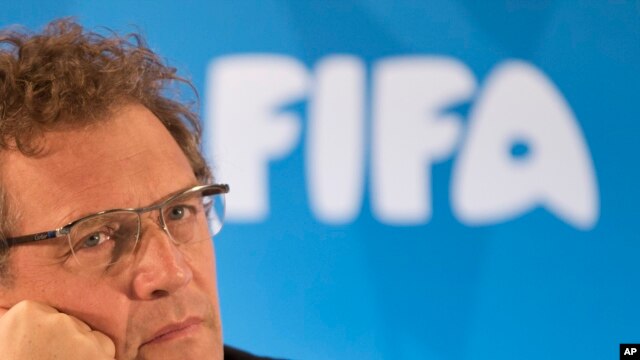 El secretario general de la FIFA, Jerome Valcke, fue destituído por segunda vez.