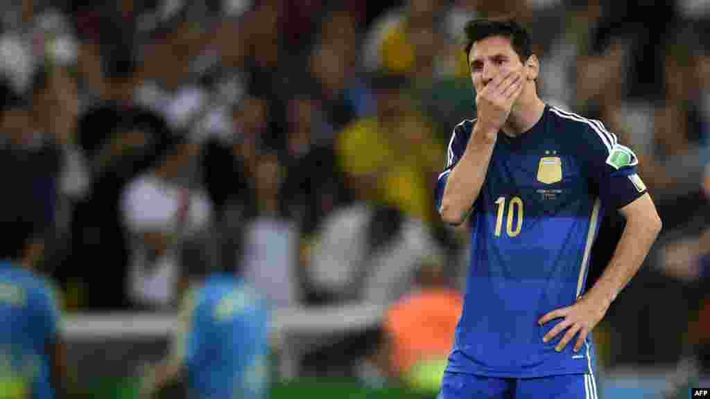 Dan wasan Argentina Lionel Messi ya ci goln, Maracana, Rio de Janeiro, 13 Yuli, 2014.