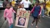 South Africans Mourn Mandela
