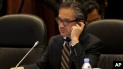 Menteri Luar Negeri Indonesia Marty Natalegawa mengatakan Indonesia tidak dapat menerima dan memprotes keberadaaan fasilitas penyadapan di Kedutaan Besar Amerika Serikat di Jakarta. (Foto: Dok)