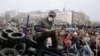 Người biểu tình thân Nga đối mặt với hạn chót để giao nộp vũ khí