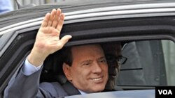 Gurauan terakhir PM Italia Silvio Berlusconi dianggap melecehkan kaum perempuan (7/10).