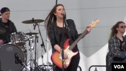 Ally Venable on stage at the Brazoria County Crawfish Festival in Angleton, Texas. (G. Flakus/VOA)