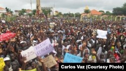 Apoiantes do PAIGC em Bissau. 