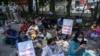 نو سالہ دلت بچی کے ساتھ مبینہ زیادتی کے بعد قتل کے خلا دہلی میں احتجاج کیا جارہا ہے۔ 