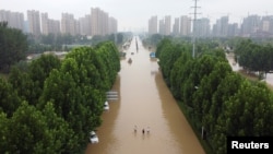 鸟瞰暴雨后的郑州街道 （2021年7月23日）
